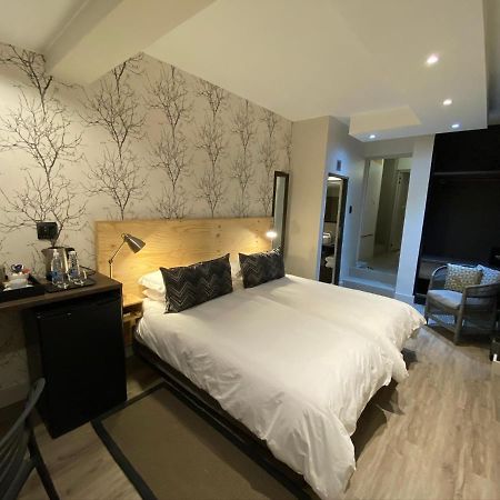 Herzinger Boutique Guesthouse Klein Windhoek Exterior photo